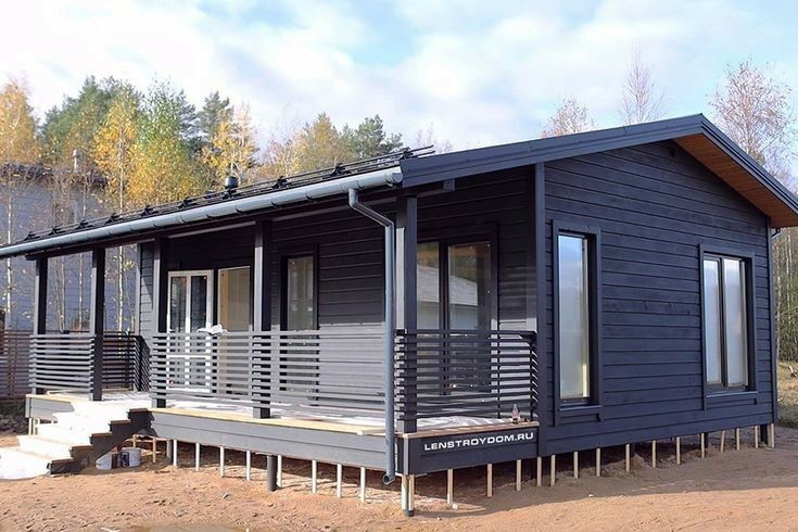 Vand case pe structura metalica din panouri termoizolante