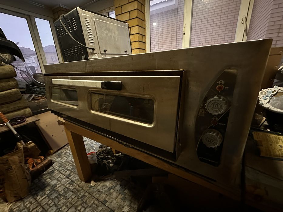 Пиццепечь большая на 4 пиццы 30 см