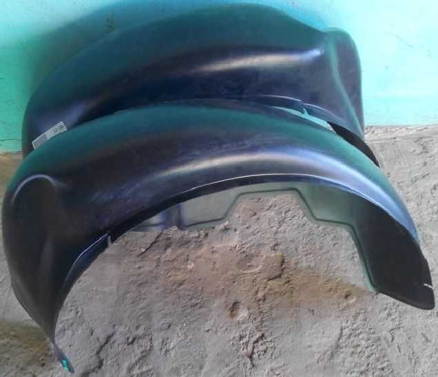 подкрылки Mitsubishi: Colt Lancer