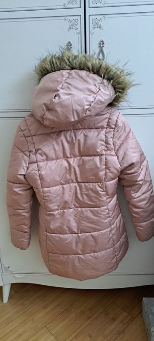 Продам куртку H&M 9-10 лет
