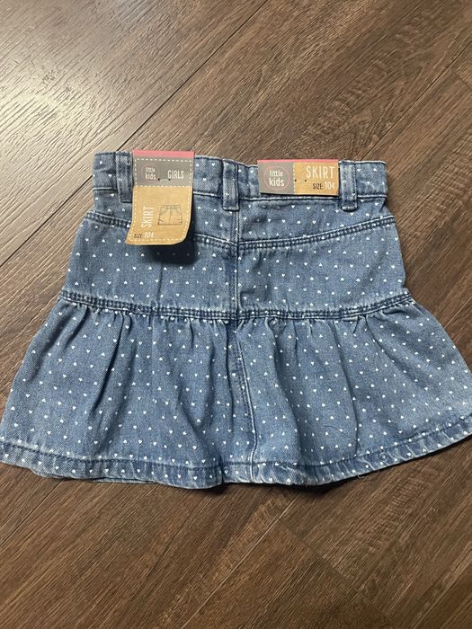 Нова дънкова пола 104см