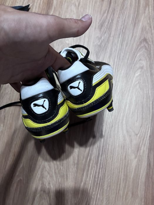 Crampoane fier ghete gazon fotbal puma King 44,2