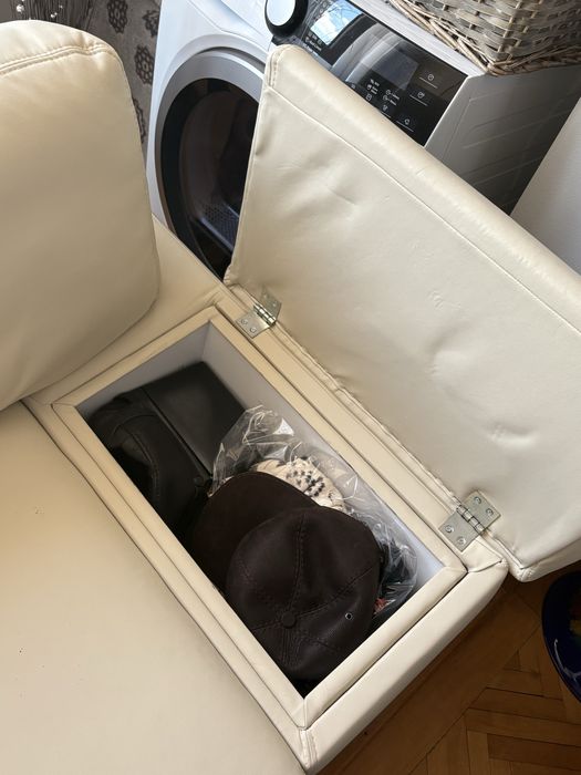 Canapea 2 locuri din piele ecologică cu 2 spații de depozitare