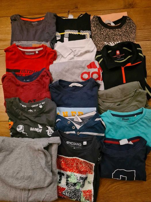 Lot haine copii 7-8 ani buze tricuri pulovere