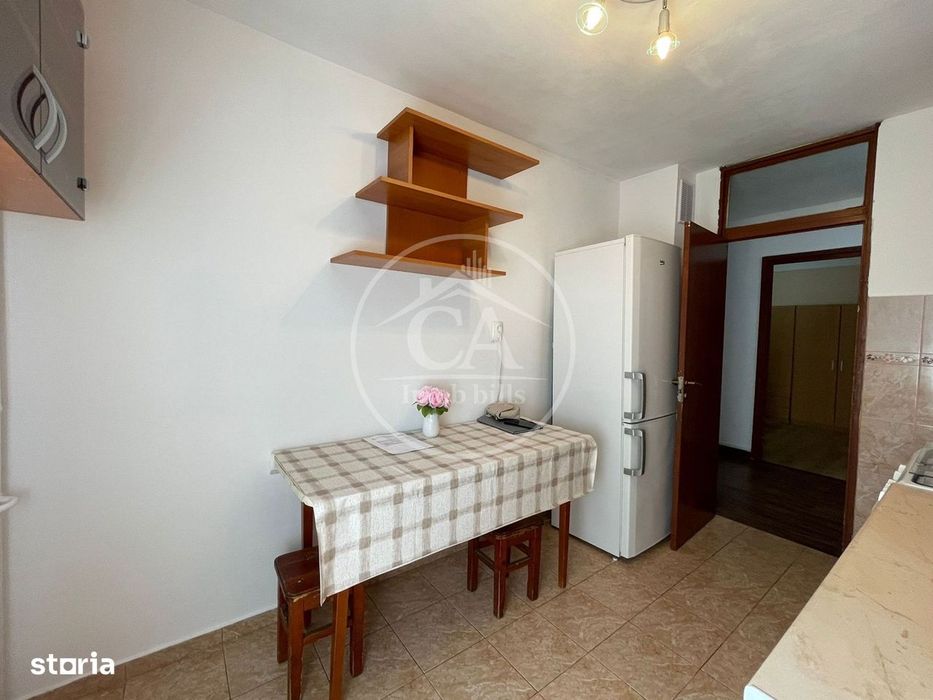 Apartament cu 3 camere de vânzare de tip PC în zona Rogerius, Oradea