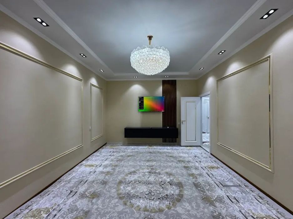 ПАРК янда янги домда квартира сотилади.