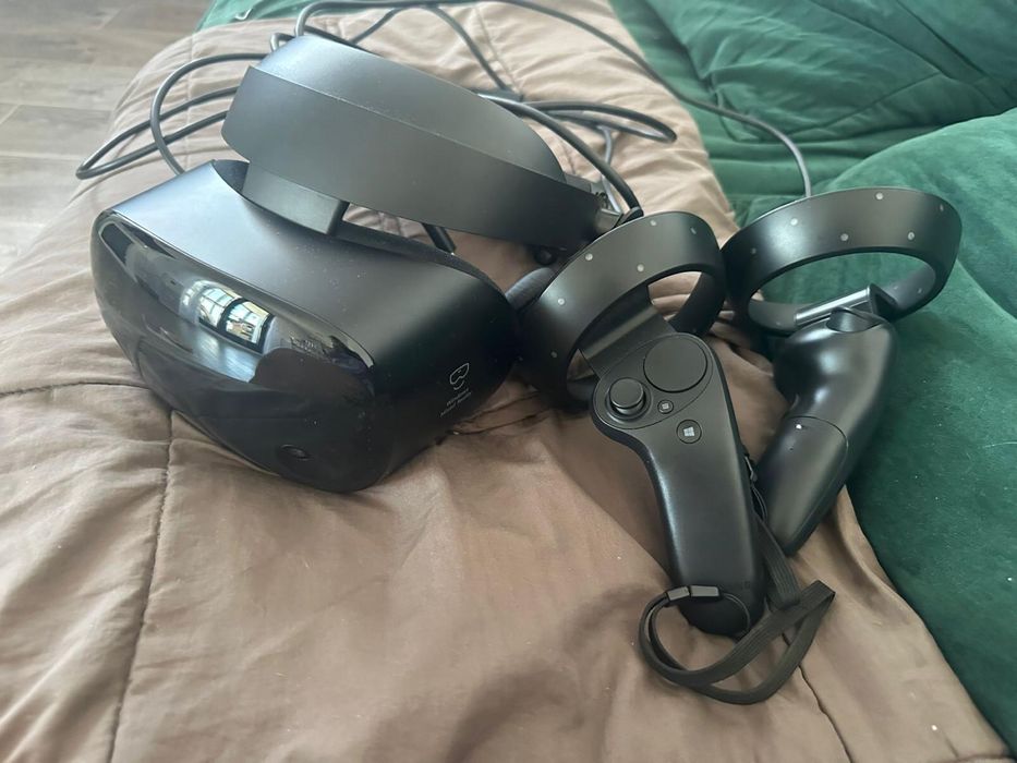 Samsung HMD Odyssey Windows Mixed Reality Headset