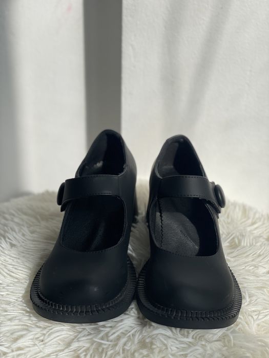 Туфли продается продается