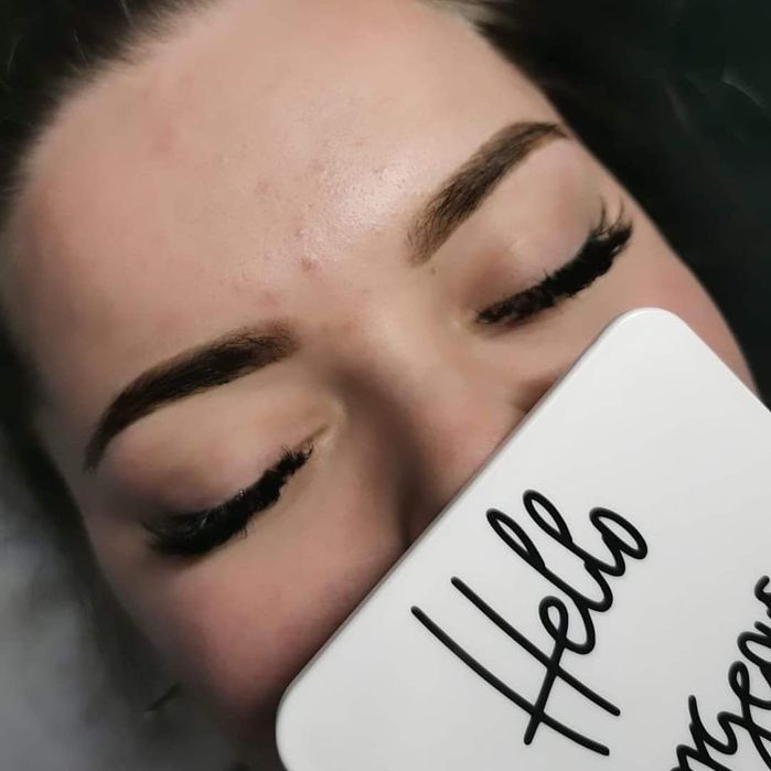 Stilizare sprâncene +vopsit, extensii de gene 1-3D Brașov