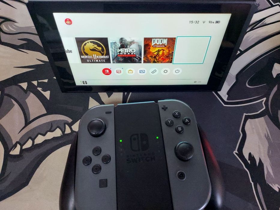 Продаю нинтендо свитч