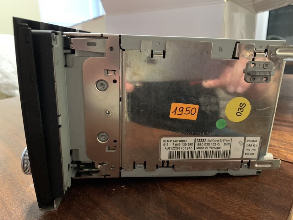 Оригинално радио-CD AUDI CHORUS за Audi A4/B7