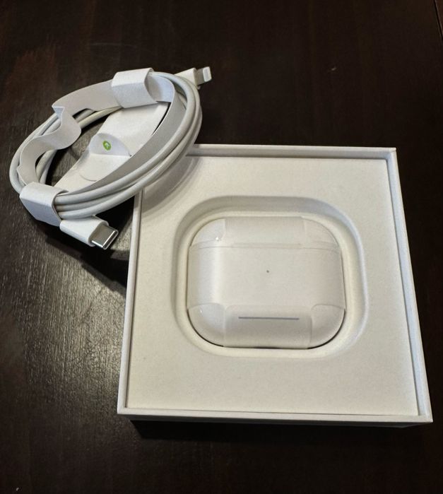 Apple AirPods 3 (Ligthning)