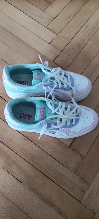 Дамски спортни обувки ASICS JAPAN S – отлично състояние