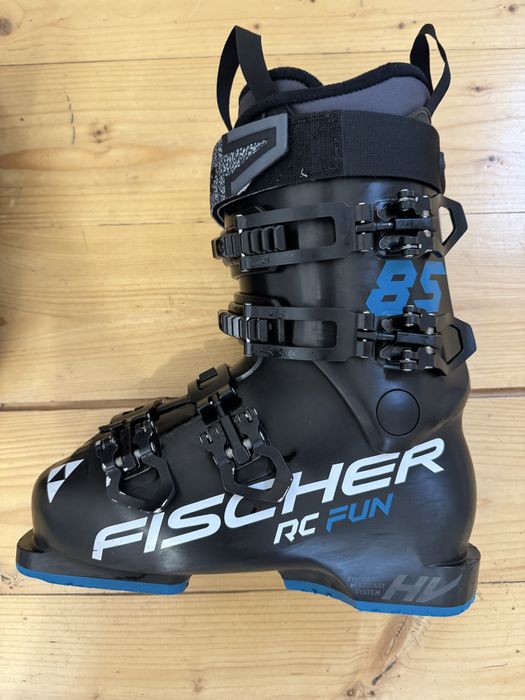 Clapari Fischer RC FUN marime 24,5 flex 85