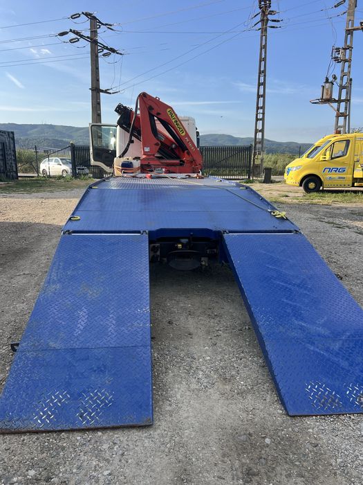 Vând Scania P230 cu Macara Palfinger PK 14080 și Platformă Specializată