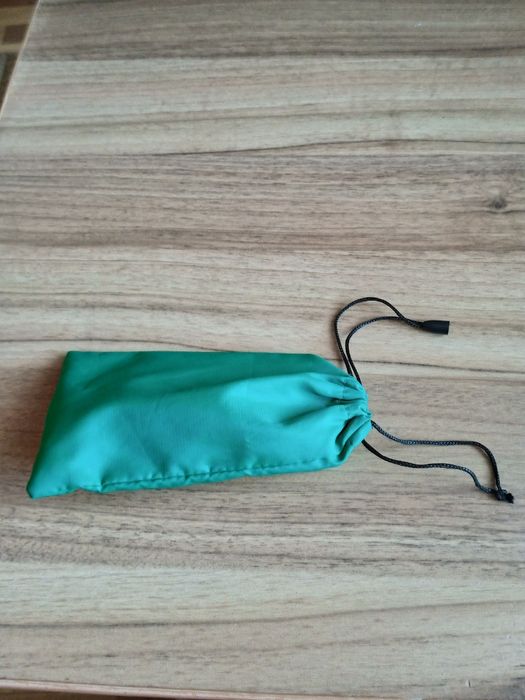 Очки солнцезащитные