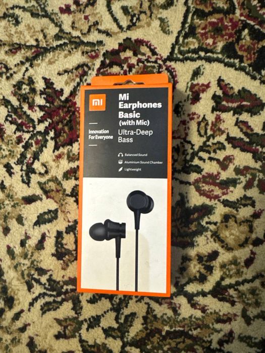 Mi Gh oramo naushniklar