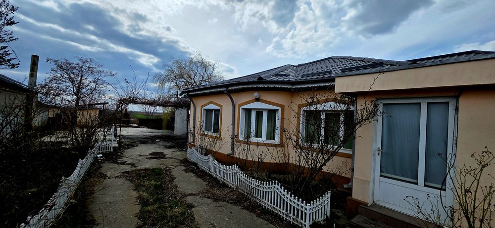 Casa cu teren 2074 mp sat  Rubla,Valea Ramniculu, Ramnicu Sarat
