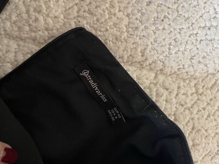 Pantaloni scurt Stradivarius M
