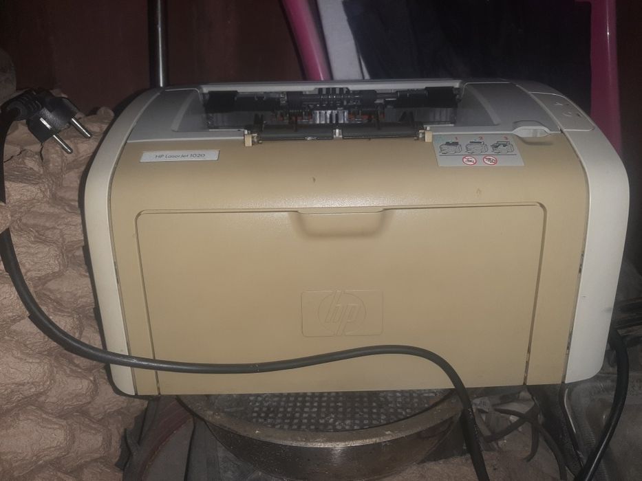Принтер HP laser jet 1020