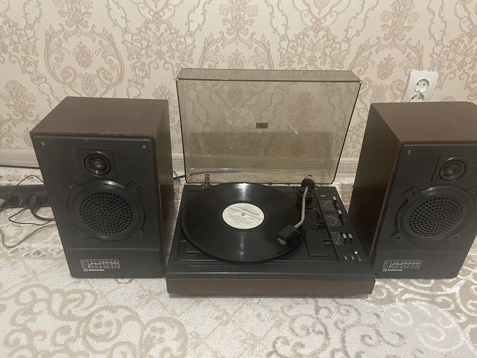 Продам проигрователь как новый