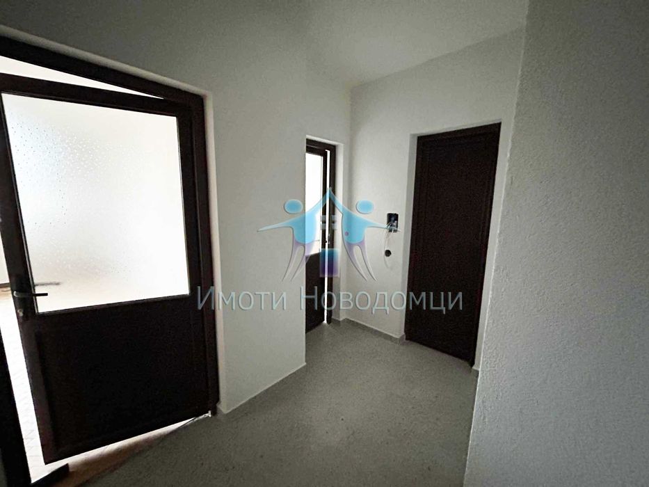 Продава се Едностаен апартамент в Шумен, Пазара - 42 кв.м за 1931 €/кв.м - Снимка #6