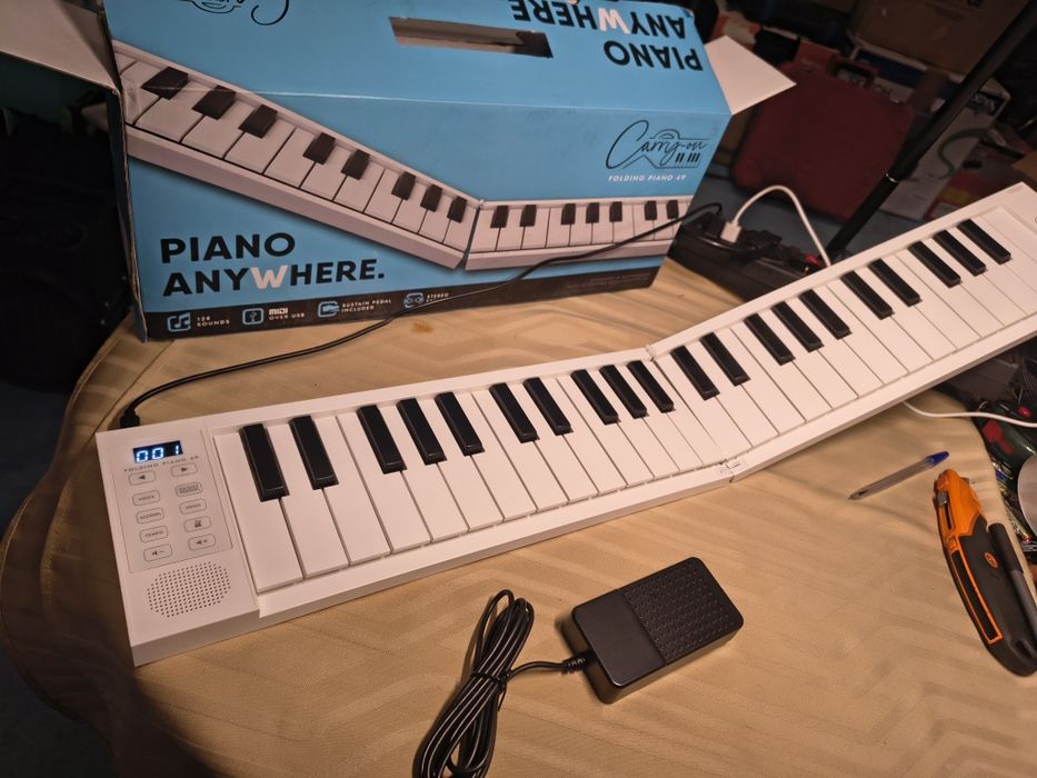 Carry-On Folding Piano 49 Touch Дигитално Stage пиано White