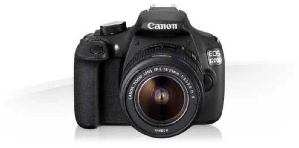 Canon 1200 d  Obektiv 18-55 holati yaxshi 100 $ narxi