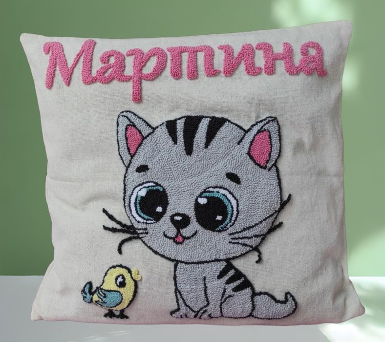 Ръчно бродирани възглавнички