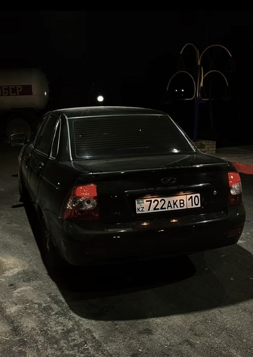 Продам бампер приора 1 состояние отличное