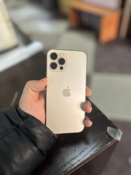 Айфон 12 про 256гб 83%