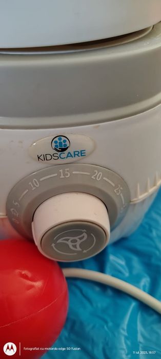 Vând Aparat de gatit 4 in 1 cu aburi si functie de blender Kidsca