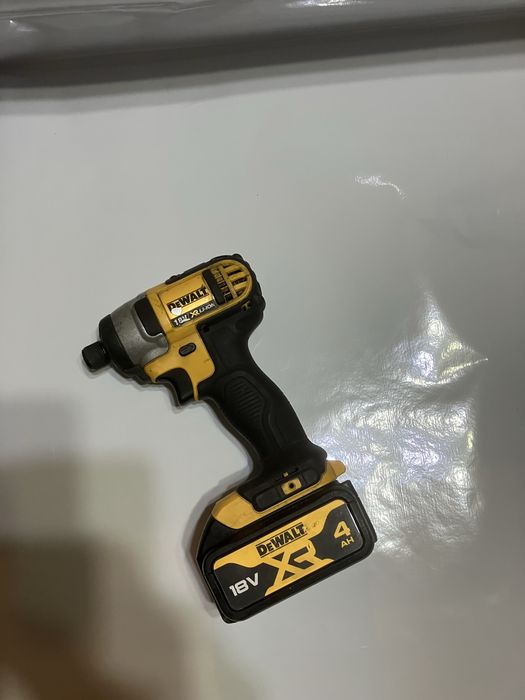 Винтоверт импакт реиноватор Dewalt Makita black decker BOSCH STNLEY