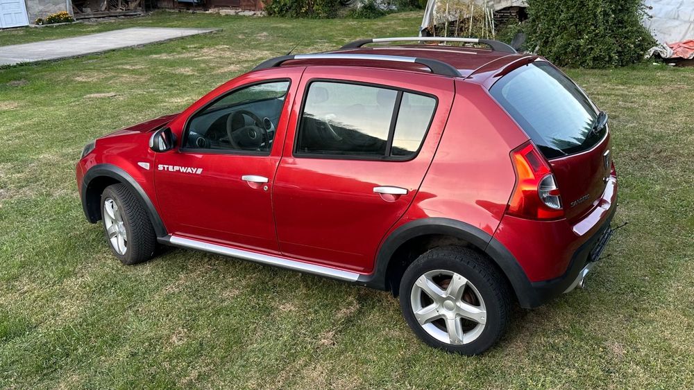 Dacia Sandero Stepway Sandero Stepwey 1.5 dci,acte Germania ,consum foarte mic