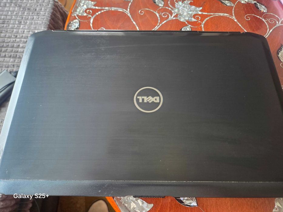 Dell Latitude E5530 512gb hard disk +128gb SSD   8gb ram