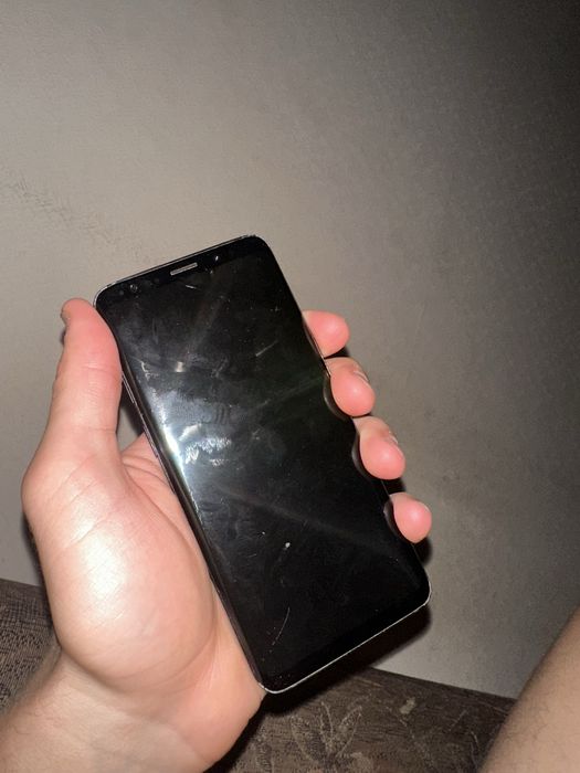 продам S9+ Samsung Galaxy