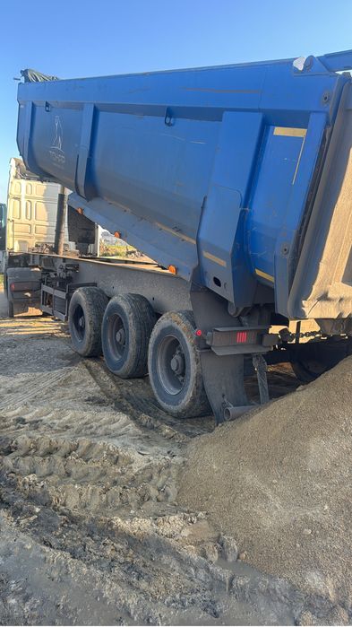 Дресва щебень песок глина