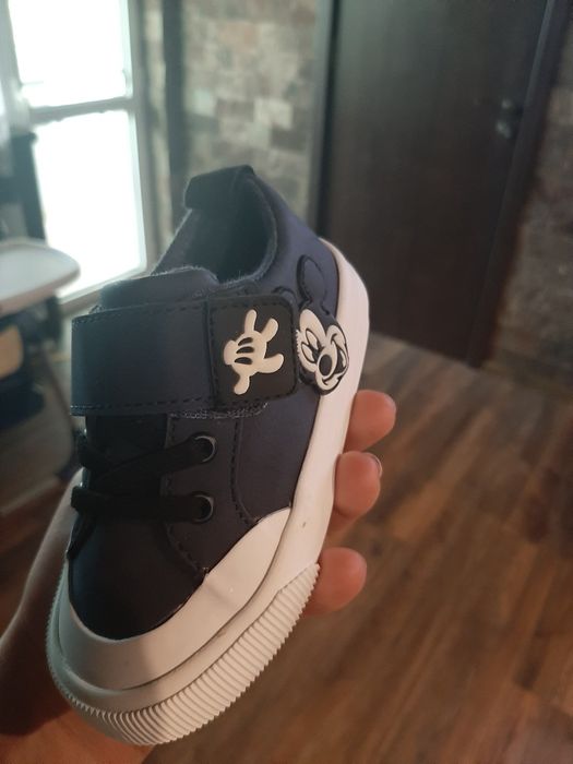 Чисто нови кецки на ЗАРА 22н