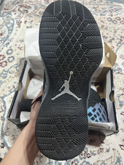 Продам Jordan Jumpman Diamong Mid