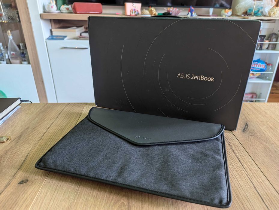 Лаптоп Asus ZenBook OLED 13" UX325E 8GB | 512GB SSD | i5-1135g7