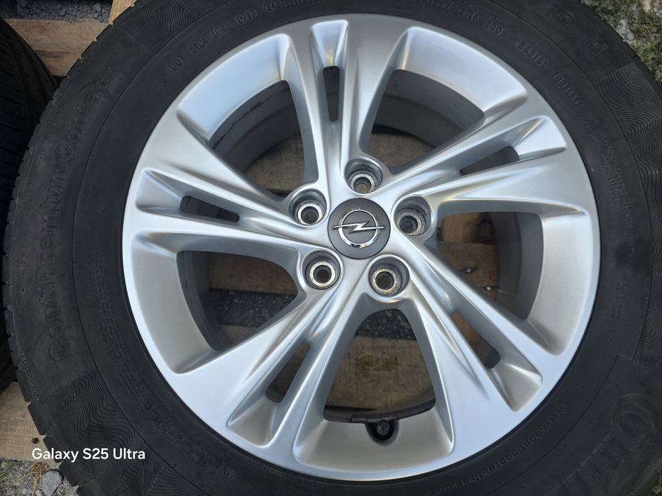 Лети джанти 16ки 5х108 Opel, Peugeot + летни гуми 215/70/16 Continental