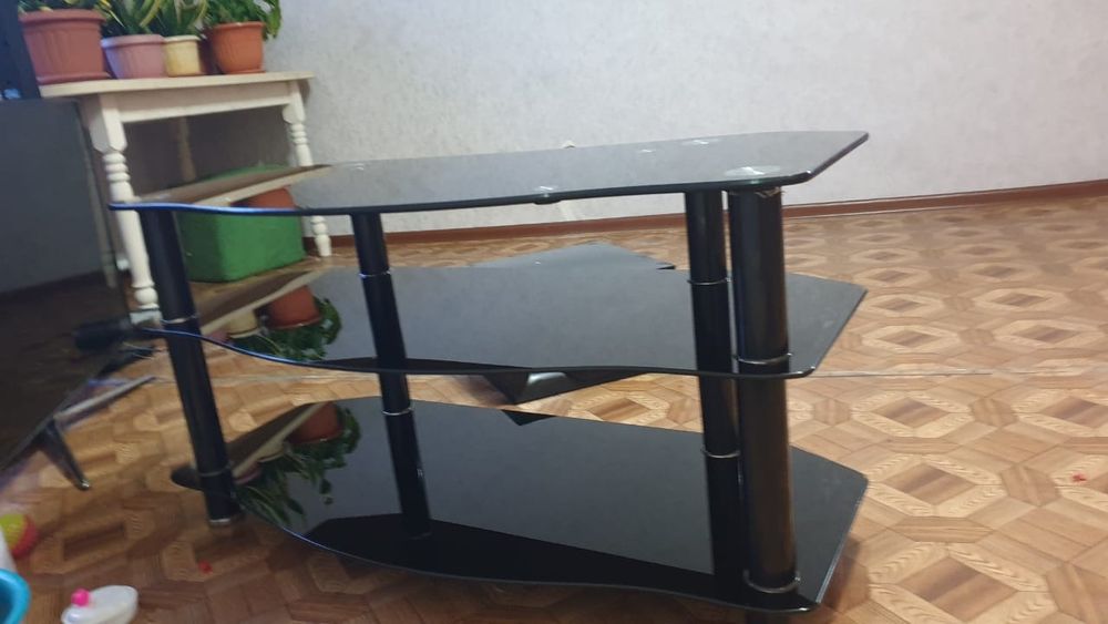 Подставка для телевизора