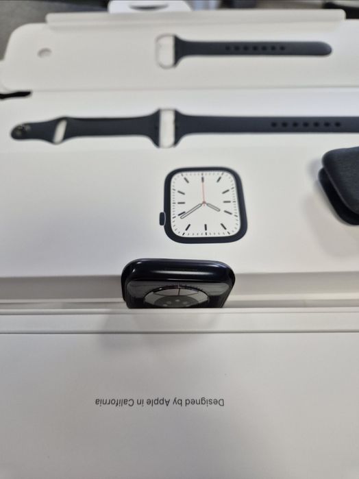 Vând Smartwatch Apple watch 7 celular