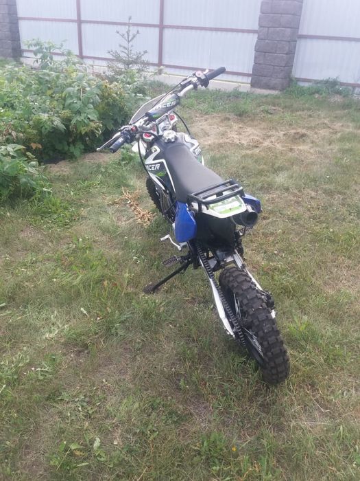 Продам питбайк новый