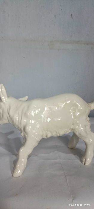 Статуэтка из фарфора Ягнёнок 1959г. в идеальном состоянии
