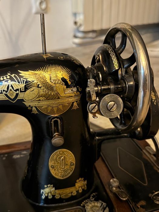 Vand masina de cusut antica STINGER - 100 ani+