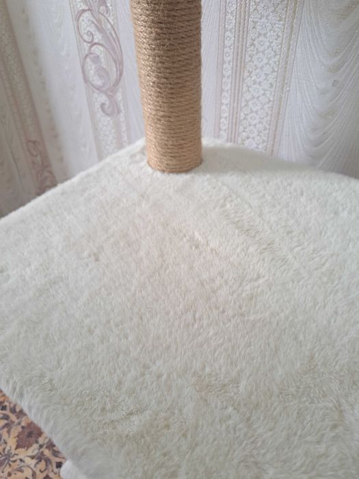 Когтеточка с лежанкой