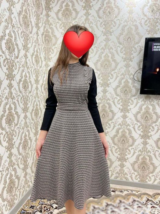 Anya Rudnevaning kokrak suratlari