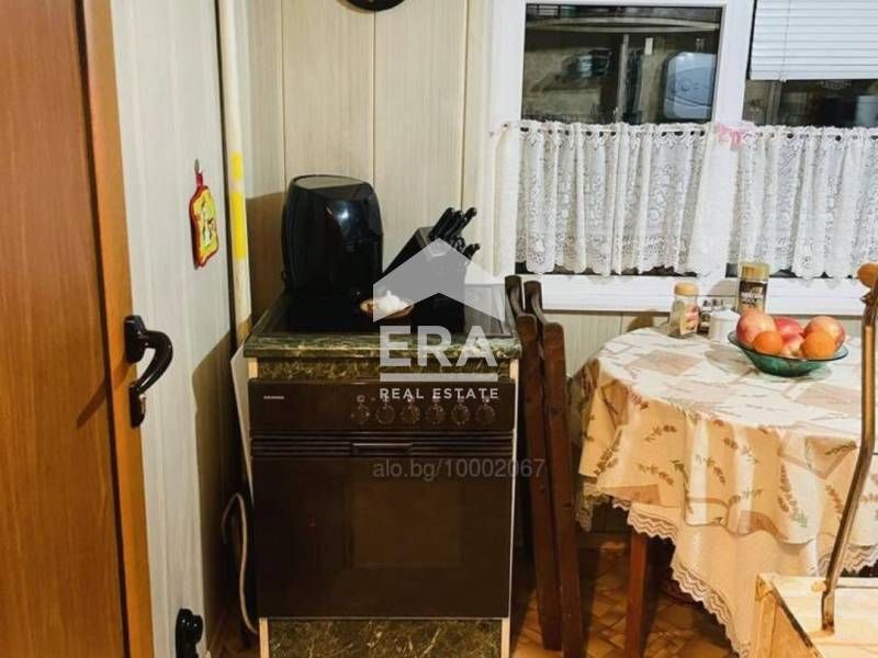 Продава се Двустаен апартамент в Хасково, Възраждане - 56 кв.м за 975 €/кв.м - Снимка #1