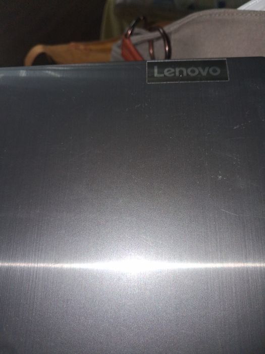 Продам ноутбук lenovo